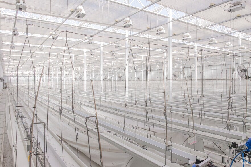 More Photos Of 5018 W Graneros Rd, Colorado City Industrial For Sale