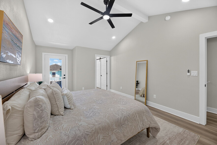 More Photos Of 13981 Ports O Call Dr, Corpus Christi Multifamily For Sale