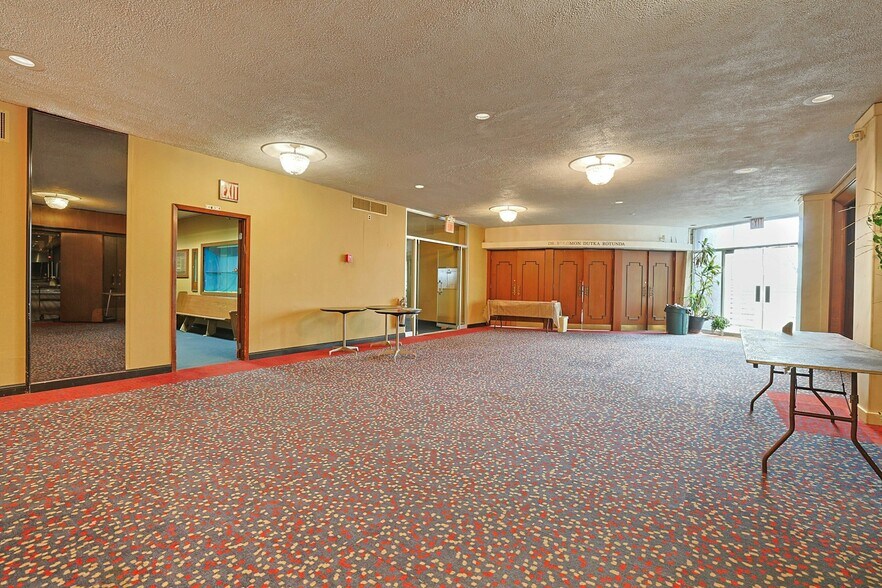 More Photos Of 311 Central Park Ave, Yonkers Specialty For Sale