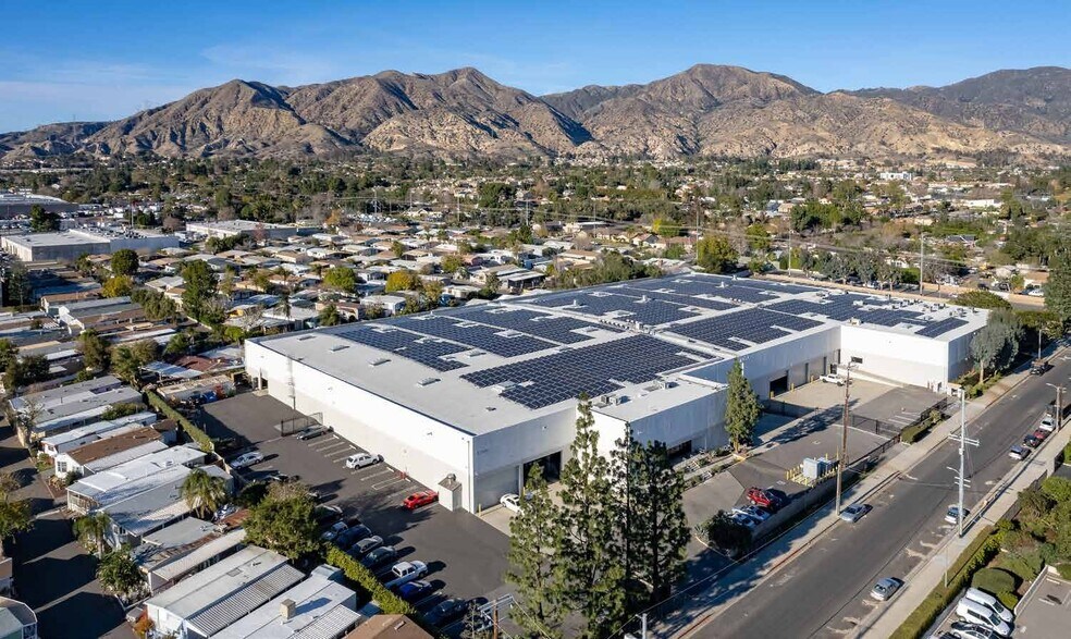 Primary Photo Of 13207 Bradley Ave, Sylmar Distribution For Lease