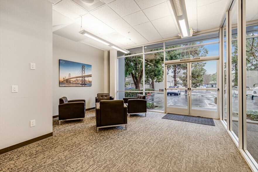 More Photos Of 2180 Ringwood Ave, San Jose Light Distribution For Sale