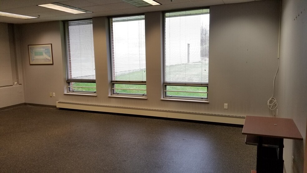 More Photos Of 64 Avenue Of Industry, Waterbury Warehouse For Sale