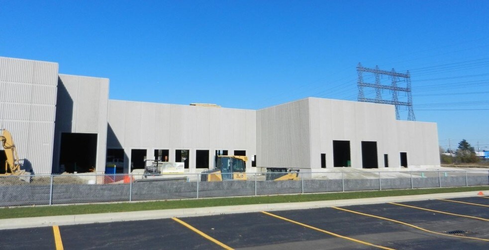 More Photos Of 105 Queens Plate Dr, Toronto Warehouse For Lease