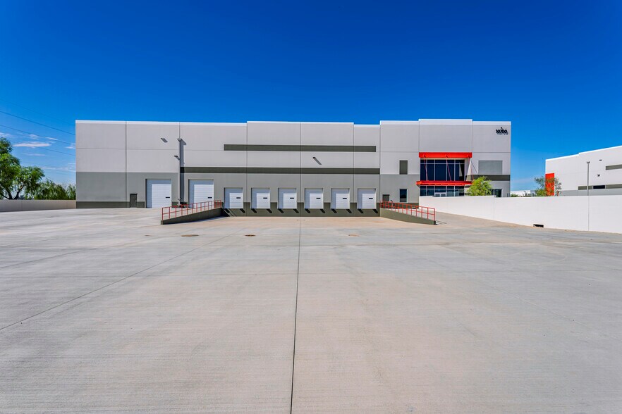 More Photos Of 10700 N 132nd Ave, Surprise Industrial For Sale