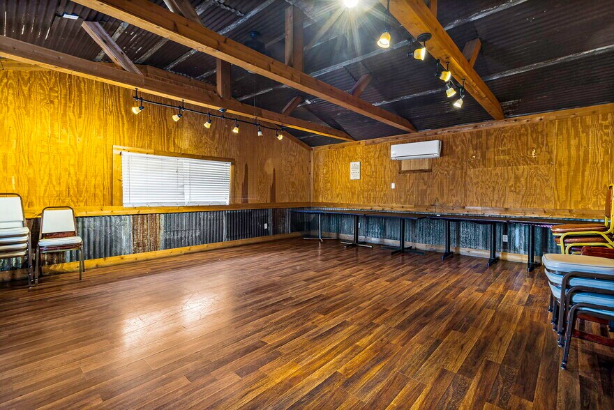 More Photos Of 360 Bill Garsee rd, Moscow Specialty For Sale