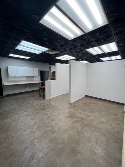 More Photos Of 2506-2510 SE 17th St, Ocala Office For Lease