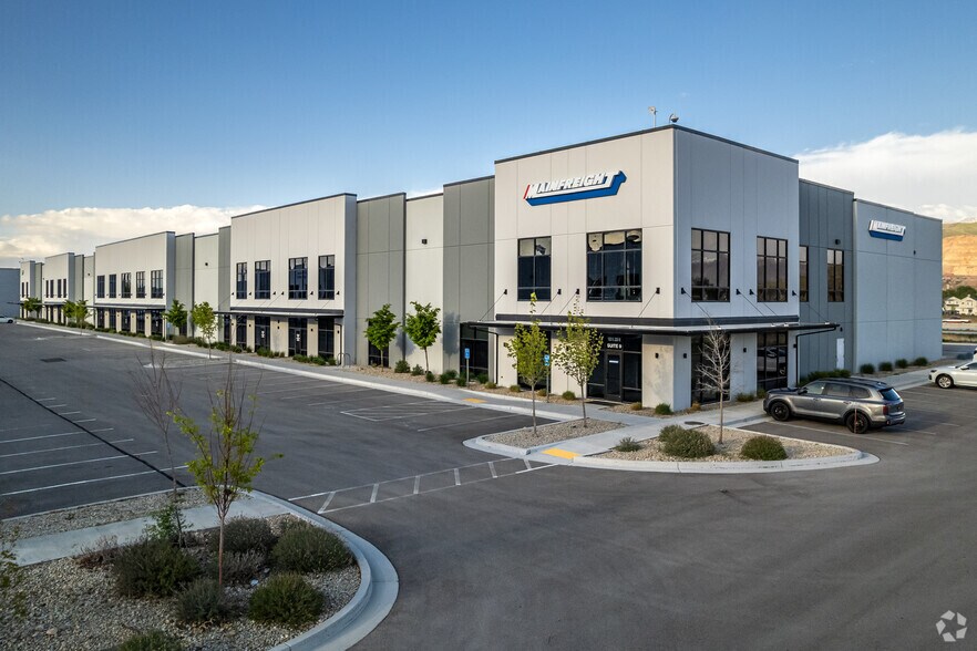 More Photos Of 1920 N 2200 W, Salt Lake City Warehouse For Lease