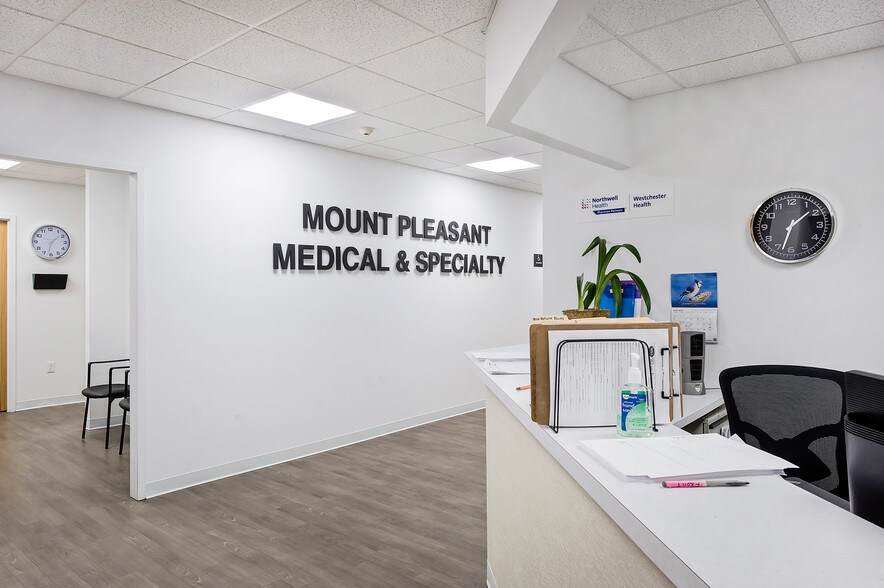 More Photos Of 465 Columbus Ave, Valhalla Medical For Lease