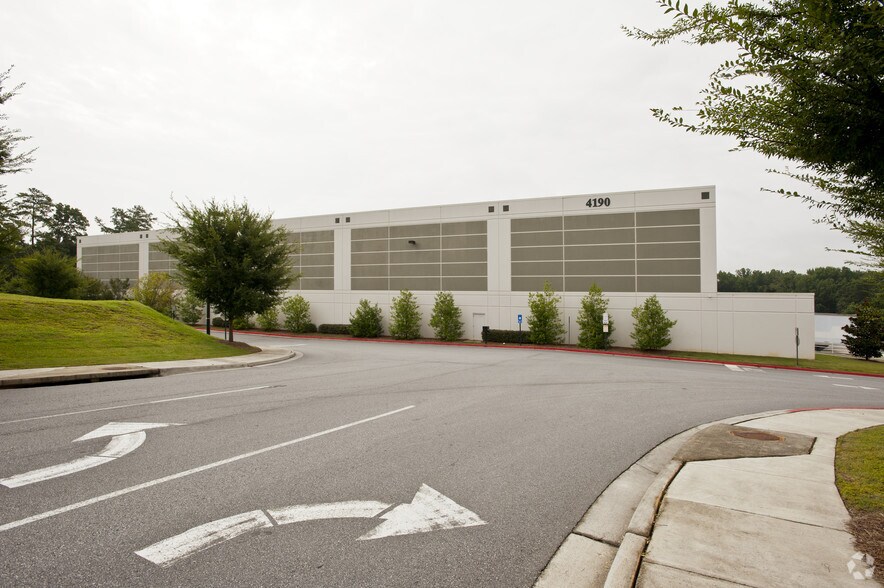 Primary Photo Of 4190 Jiles Rd, Kennesaw Distribution For Lease