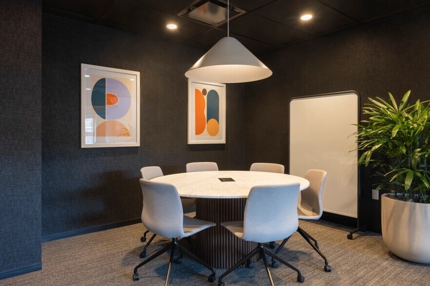 More Photos Of 20 University Rd, Cambridge Coworking Space