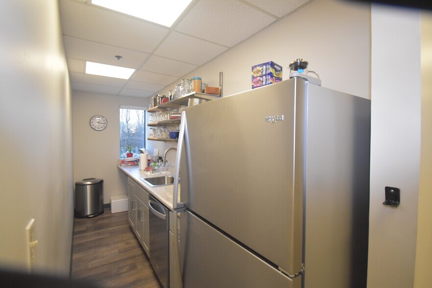 More Photos Of 378 Page St, Stoughton Light Distribution For Lease