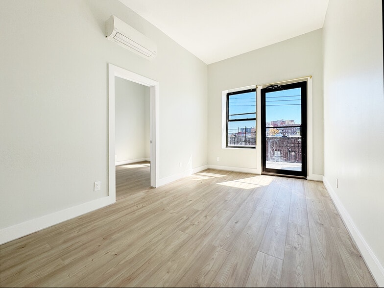 More Photos Of 2850 W 17th St, Brooklyn Apartments For Sale
