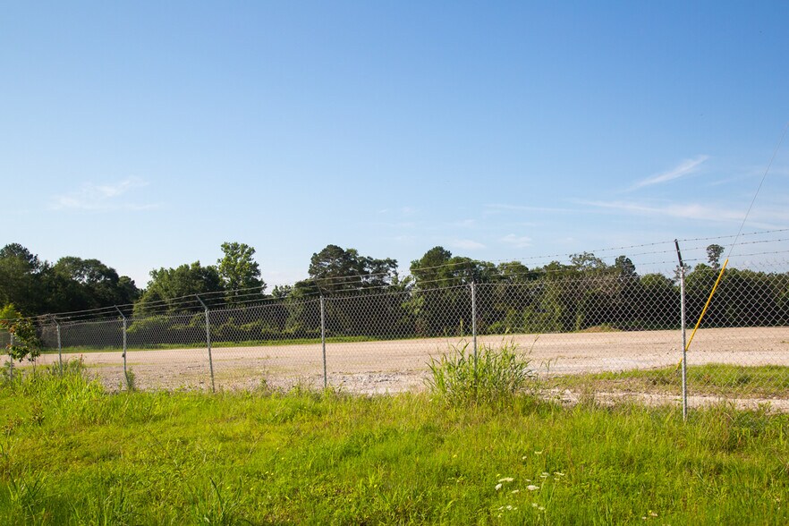More Photos Of I- 45 N Service Road, New Waverly Land For Sale