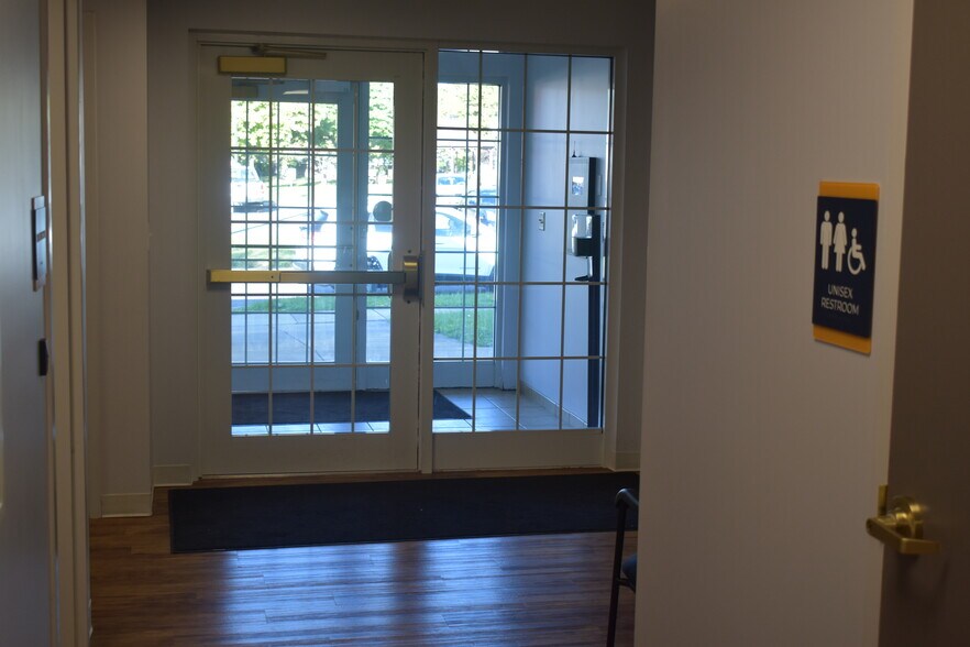 More Photos Of 111 Maple St, Buffalo Rehabilitation Center For Sale