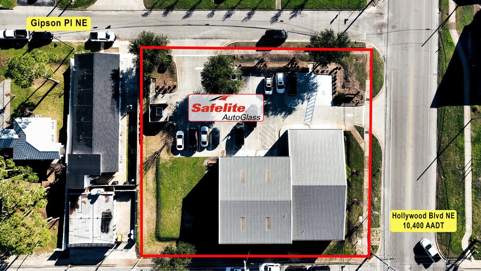 More Photos Of 123 Hollywood Blvd NE, Fort Walton Beach Light Distribution For Sale