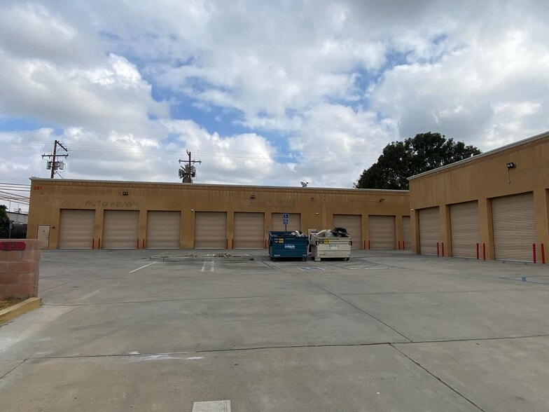Primary Photo Of 291-293 W H St, Colton Auto Repair For Lease