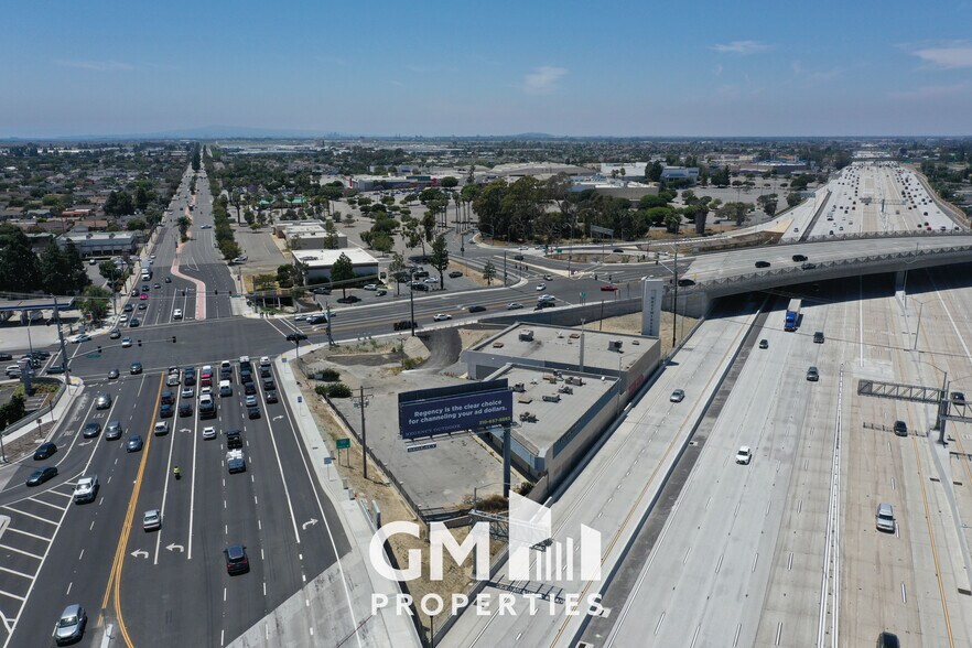 More Photos Of 14970 Goldenwest St, Westminster Freestanding For Lease