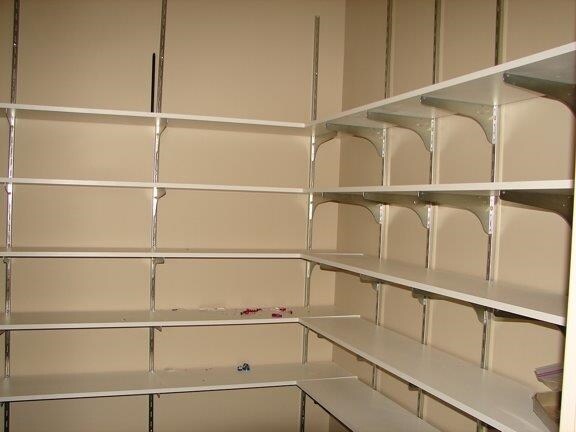 More Photos Of 101 Tiki Dr, Tiki Island Office Residential For Lease
