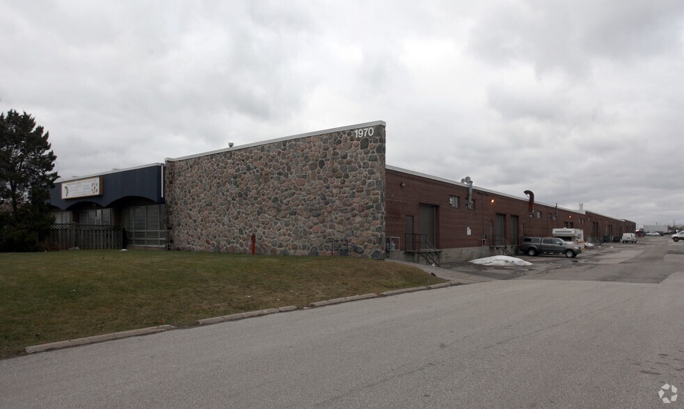 More Photos Of 1970 Ellesmere Rd, Toronto Manufacturing For Lease