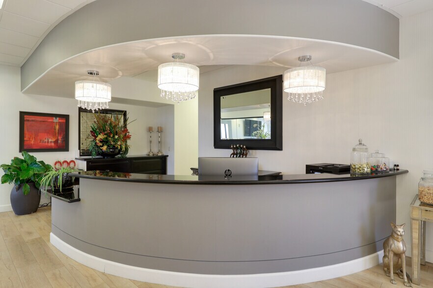 More Photos Of 2904 W Horizon Ridge Pky, Henderson Medical For Lease