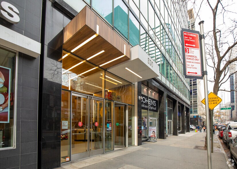 More Photos Of 830 Third Ave, New York Office For Lease