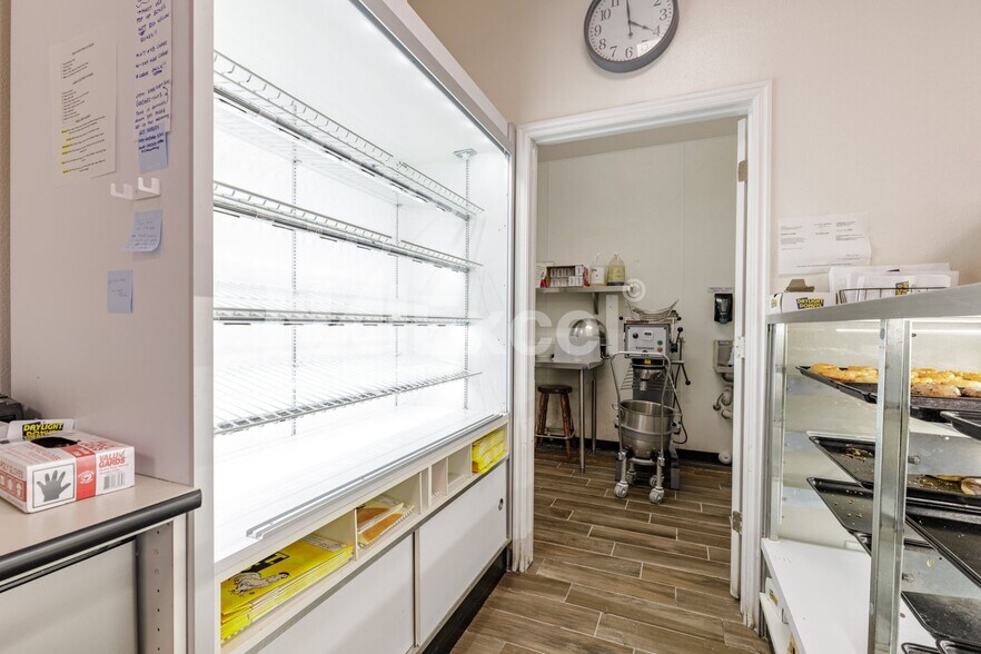 More Photos Of 435 N Bluff St, Saint George Freestanding For Lease