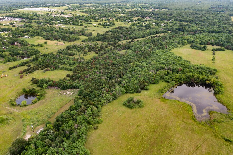 More Photos Of 775 E Quinlan Pky, Quinlan Land For Sale