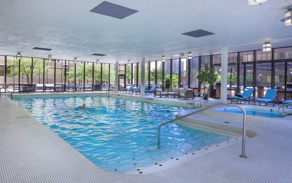 More Photos Of 360 E Ohio St, Chicago Apartments For Lease