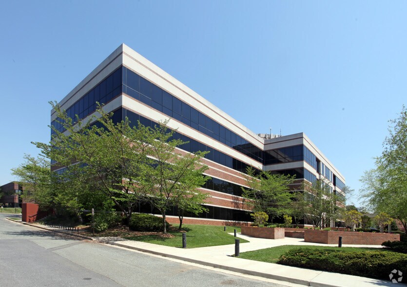 More Photos Of 9420 Key West Ave, Rockville Medical For Lease