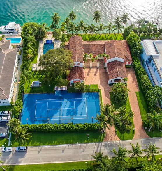 More Photos Of 44 Bal Bay Dr, Bal Harbour Land For Sale