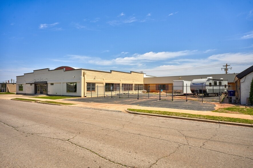 More Photos Of 3120 S Harvey Ave, Oklahoma City Specialty For Sale