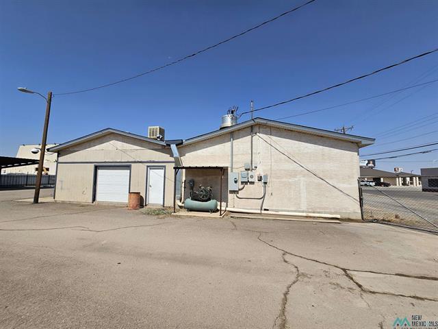 More Photos Of 107 S 14th St, Artesia Showroom For Sale