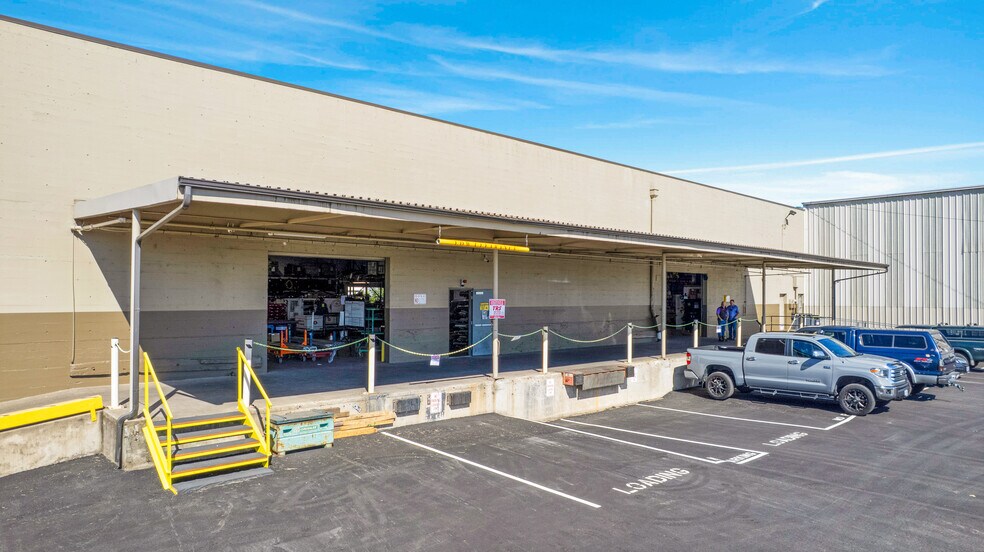 More Photos Of 1425 McGilchrist St SE, Salem Warehouse For Lease