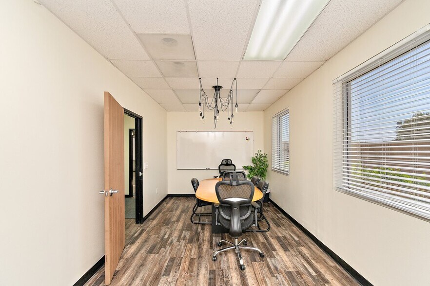 More Photos Of 317 W Tullock St, Rialto Warehouse For Sale