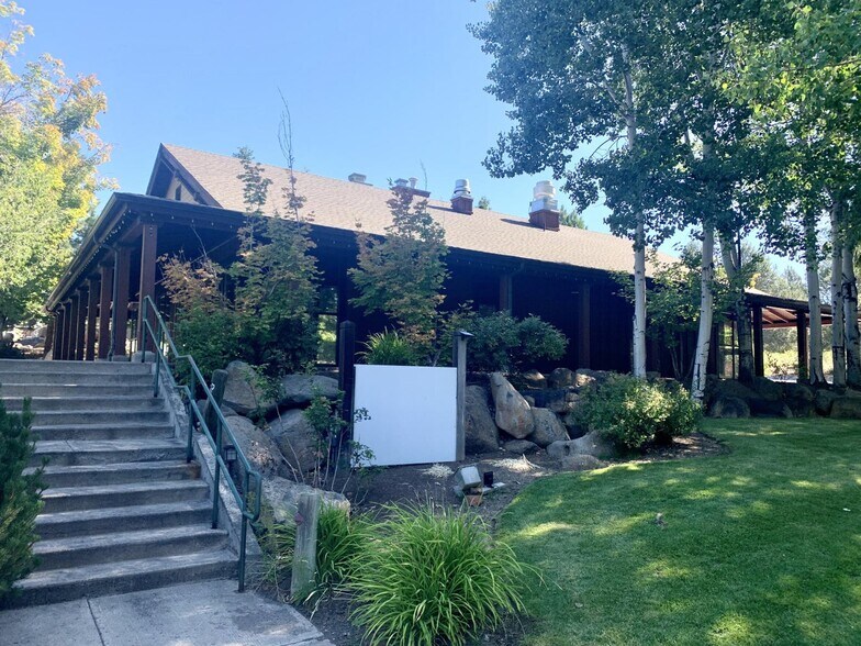 More Photos Of 5416 Running Y Rd, Klamath Falls Freestanding For Sale