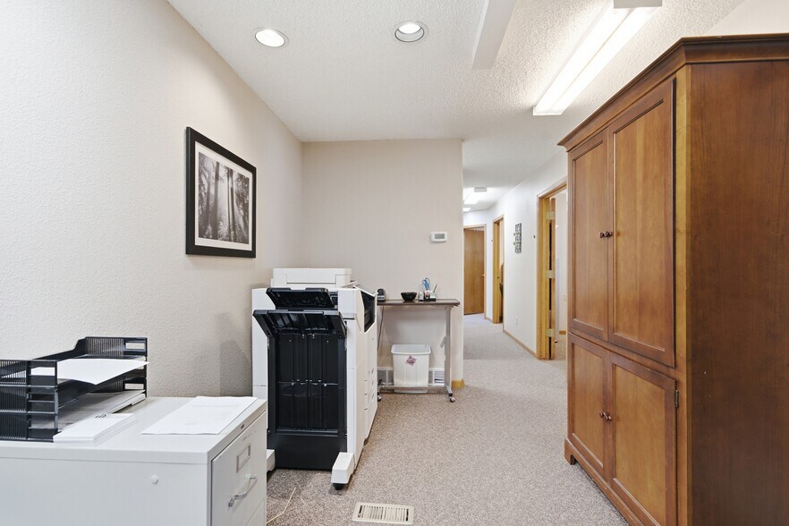 More Photos Of 2802 Madison Square Dr, Loveland Medical For Sale