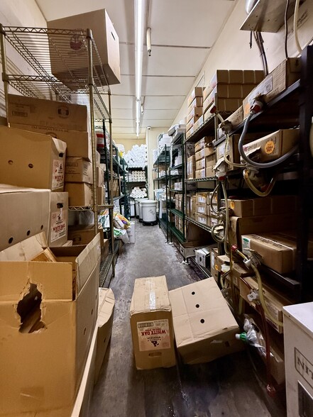 More Photos Of 6365 Peachtree Industrial Blvd, Atlanta Restaurant For Sale