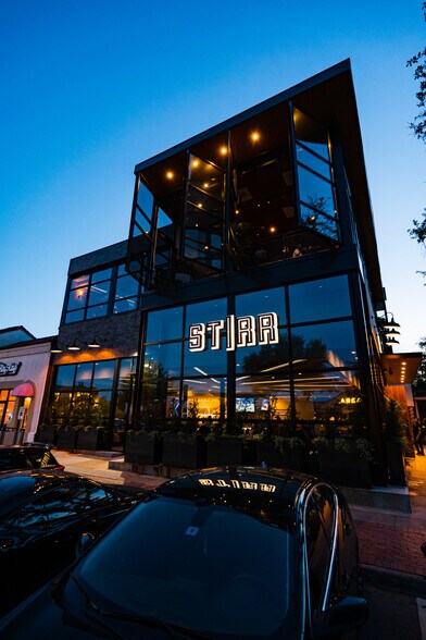 More Photos Of 5100 Belt Line Rd, Addison Unknown For Lease