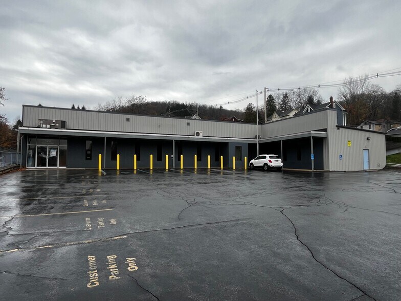 More Photos Of 120 Southmont Blvd, Johnstown Office For Sale