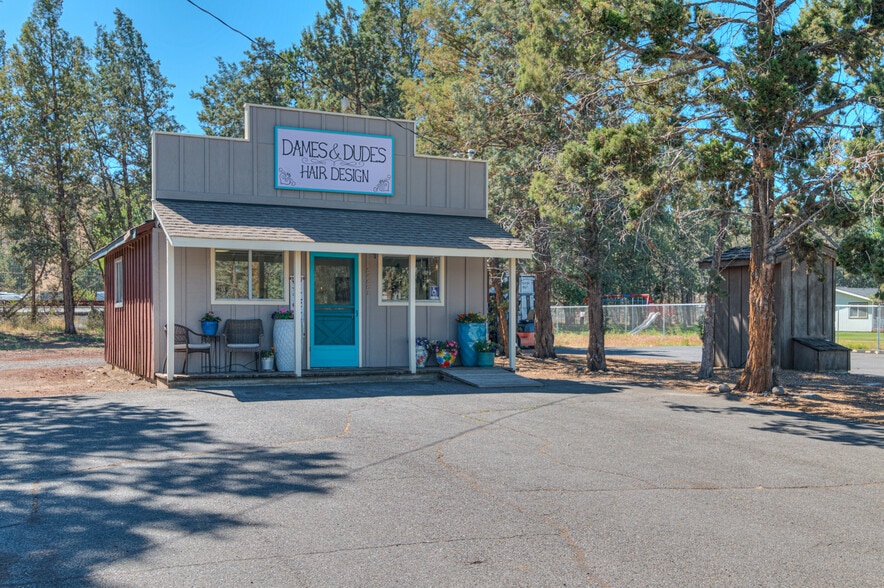 More Photos Of 64661 Bruce Ave, Bend General Retail For Sale