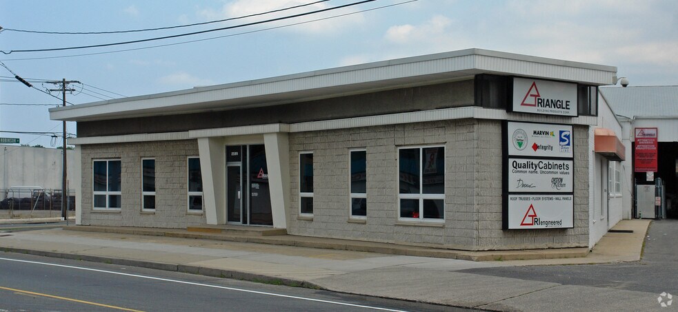 More Photos Of 2577 Route 112, Medford Auto Dealership For Lease