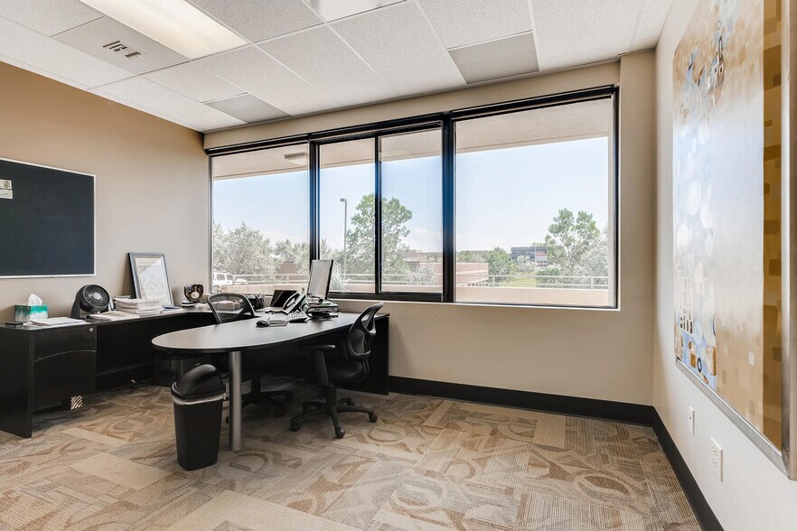 More Photos Of 7070 S Tucson Way, Englewood Flex For Lease