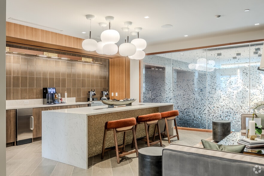 More Photos Of 1441 Peachtree St, Atlanta Apartments For Lease