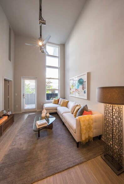 More Photos Of 190 SE 5th Ave, Delray Beach Apartments For Lease