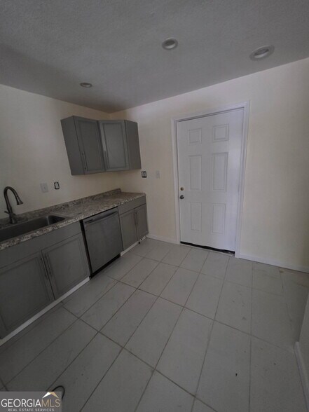 More Photos Of 1210 Academy Ave, Dublin Land For Sale