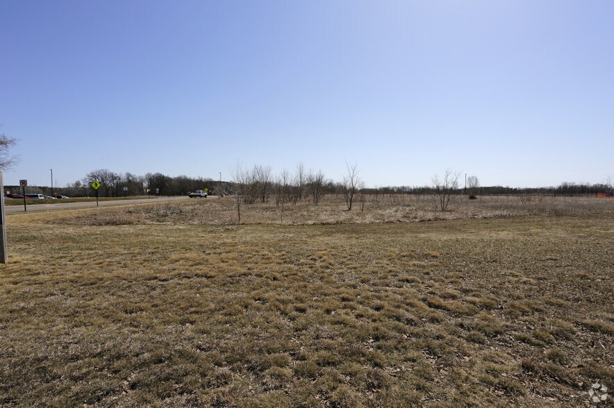 More Photos Of Hwy 65 NE, Isanti Land For Lease