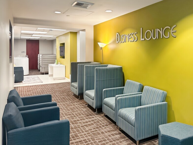 More Photos Of 1420 5th Ave, Seattle Coworking Space