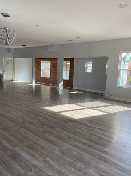 More Photos Of 2503 Dawson St, Columbus Religious Facility For Sale