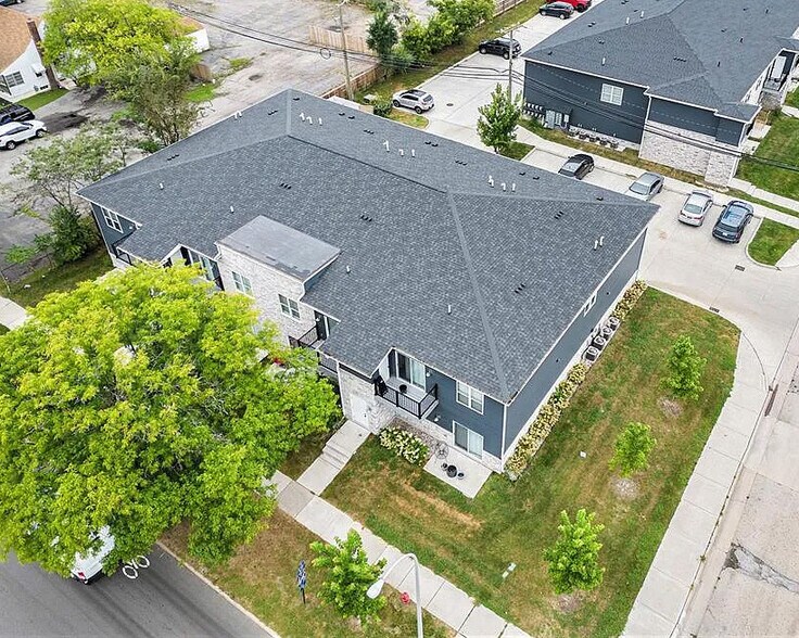 More Photos Of 1241 E Woodward Heights Blvd, Hazel Park Apartments For Sale