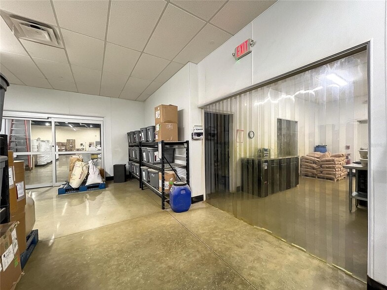 More Photos Of 1832 S Dimensions Ter, Homosassa Warehouse For Sale